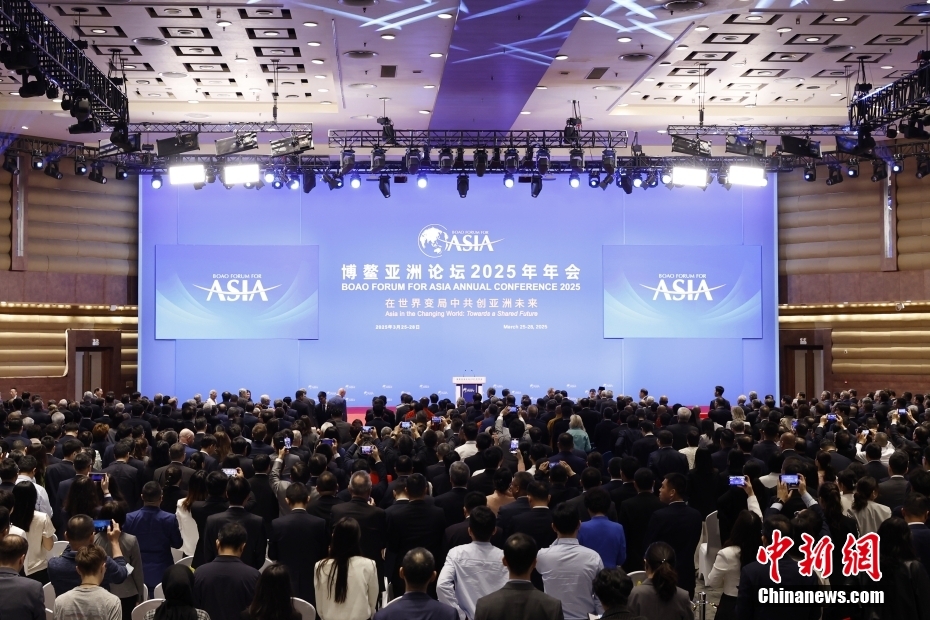 （聚焦博鳌）周小川：中国在绿色电力发展方面成绩斐然，也面临诸多挑战